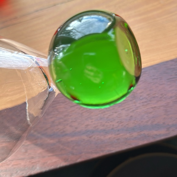 Vintage Hollywood regency Martini glasses red and green set of 4 - Picture 5 of 8